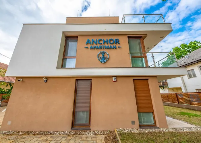 Anchor By Hellobalatonlelle 3*