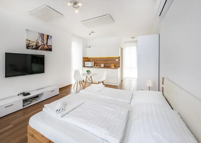 Bed and Breakfast Anchor By Hellobalatonlelle 3*
