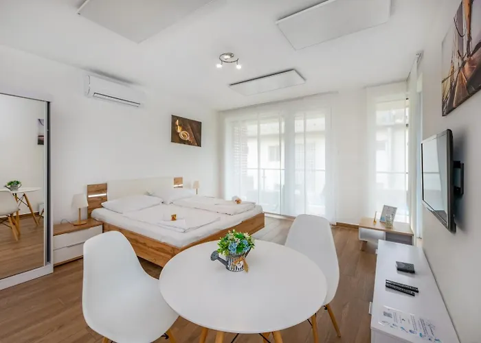 Anchor By Hellobalatonlelle Bed and Breakfast Balatonlelle